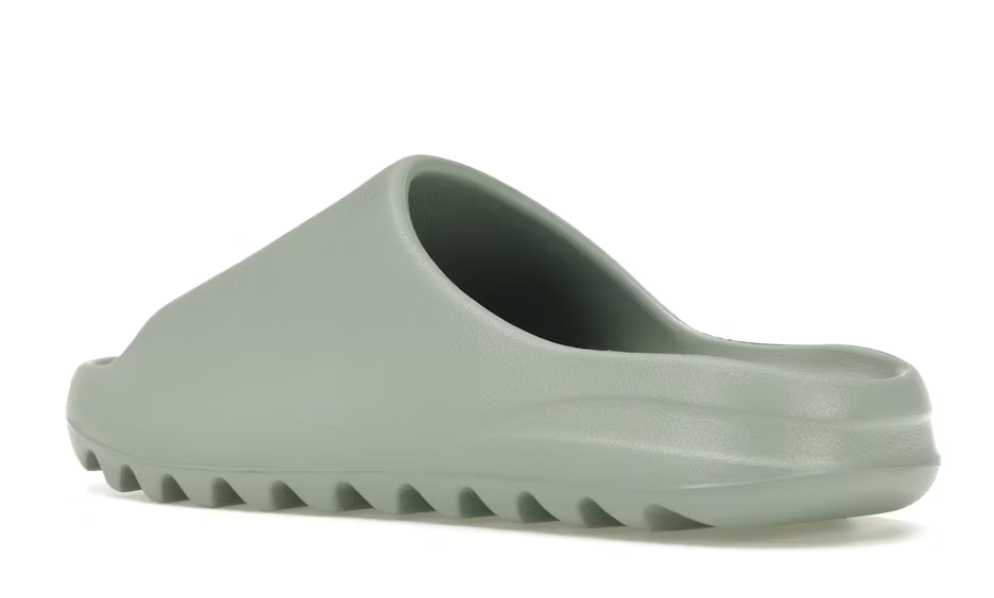 YEEZY SLIDE SALT
