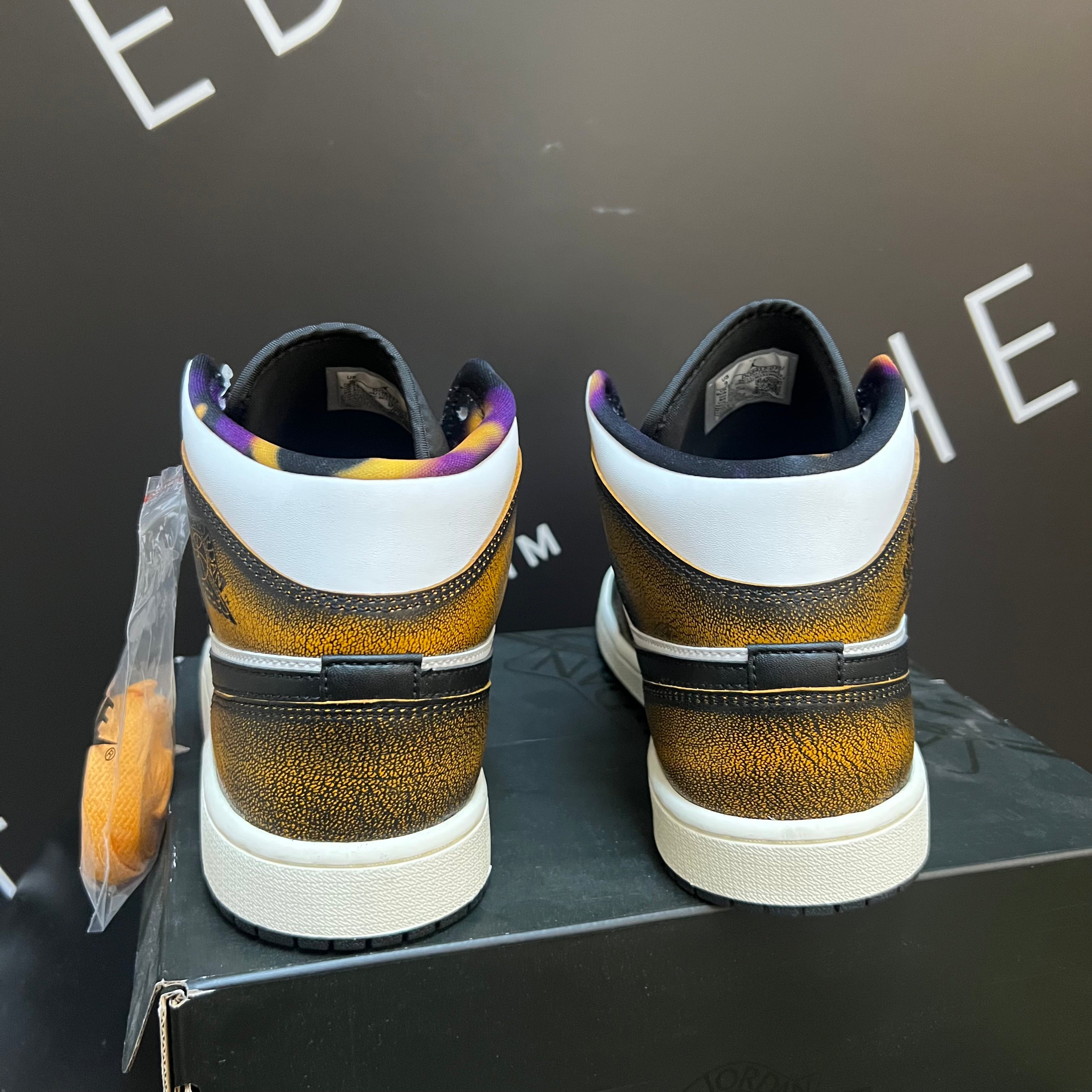 EX-DISPLAY - JORDAN 1 MID SE ORANGE WEAR AWAY