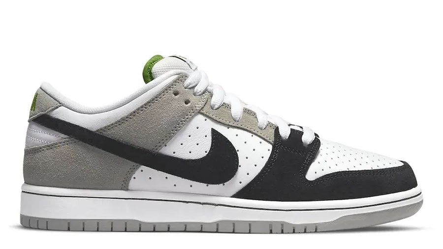 Nike SB DUNK LOW CHLOROPHYLL - The Edit LDN