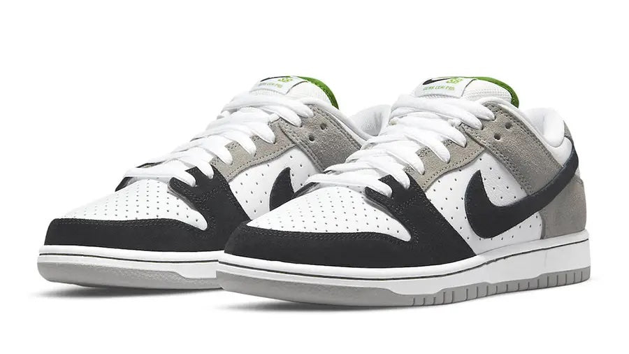 Nike SB DUNK LOW CHLOROPHYLL - The Edit LDN