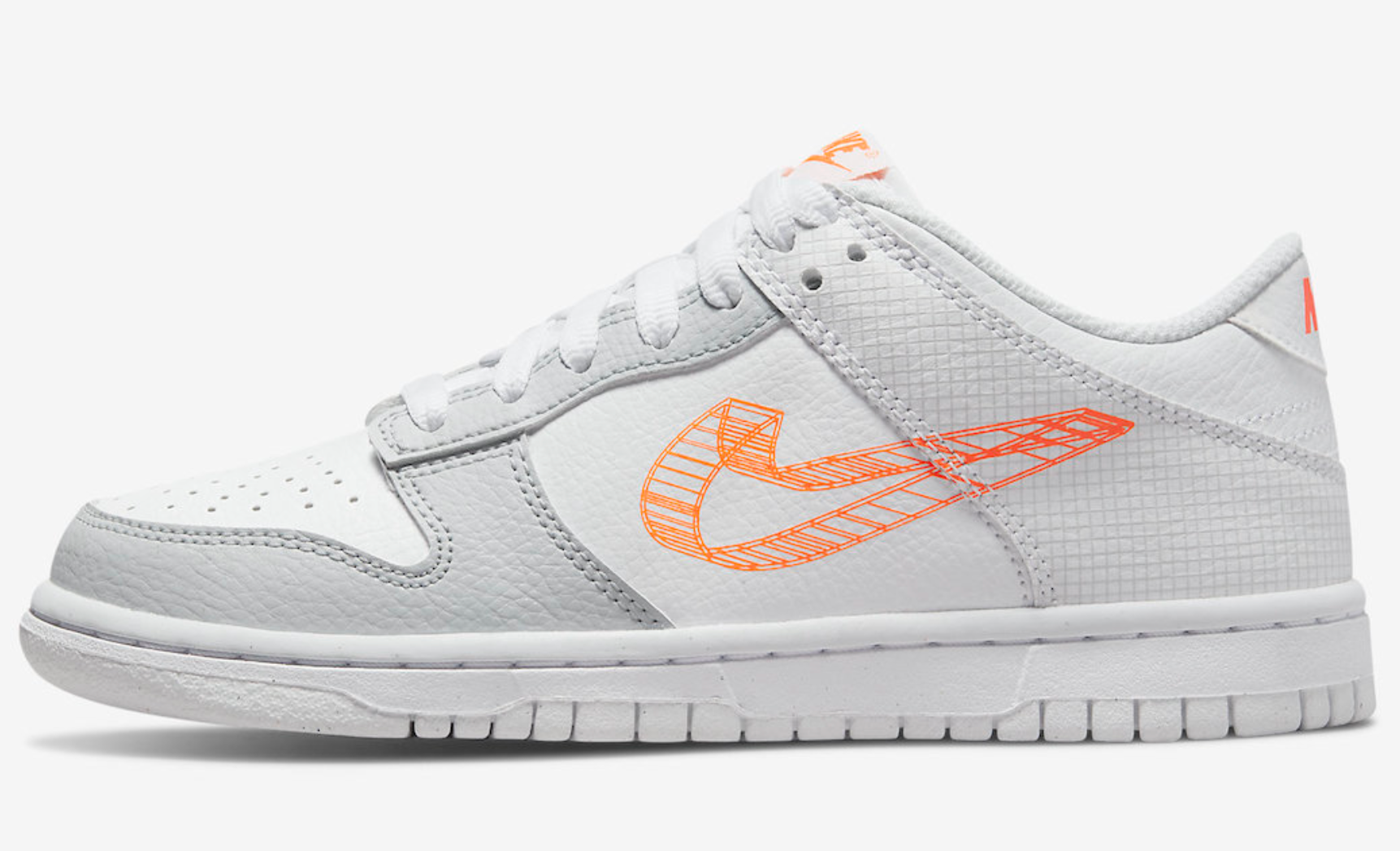 NIKE DUNK LOW SE GS '3D SWOOSH' (GS) - The Edit LDN