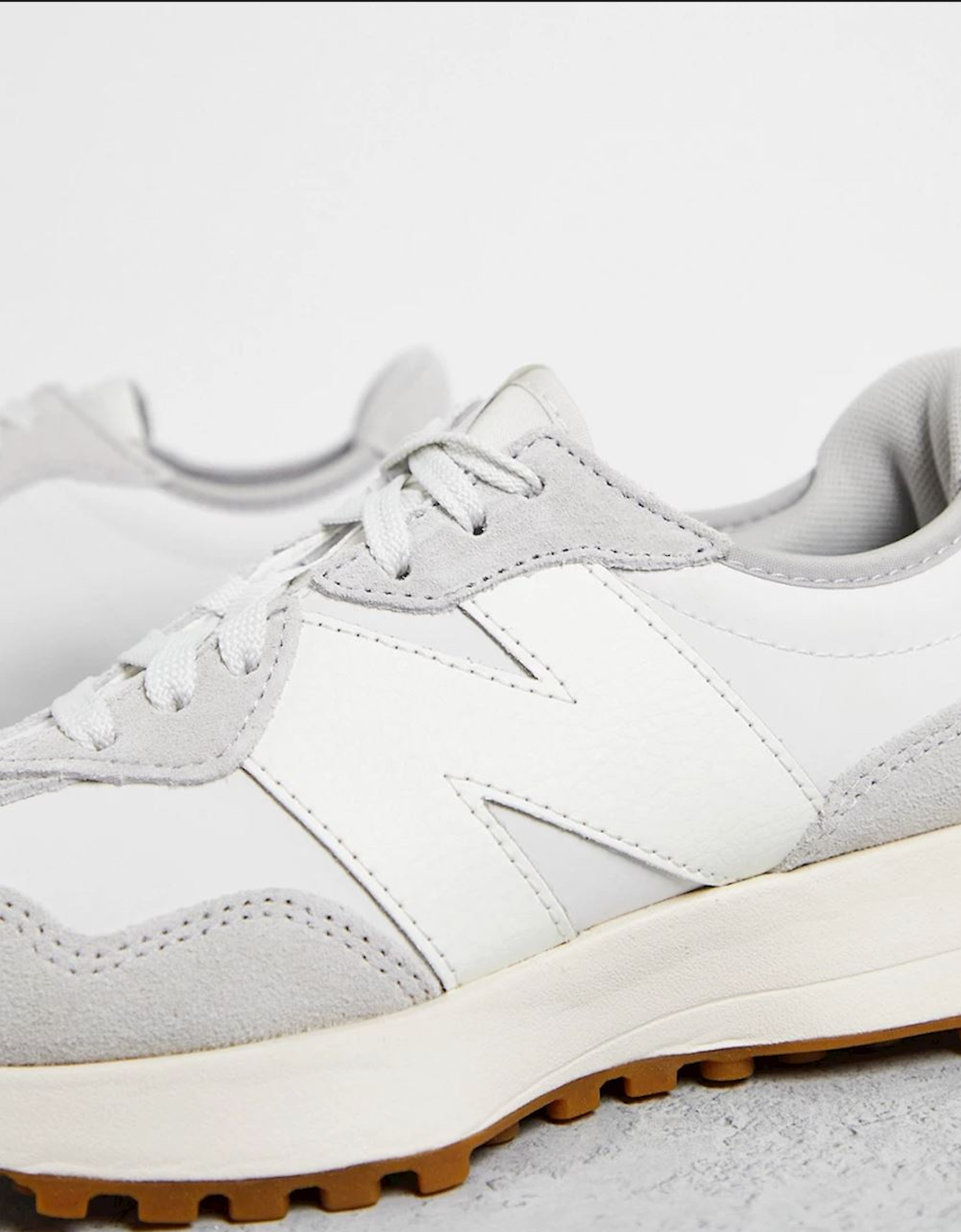 NEW BALANCE 327 MUNSELL WHITE/GREY - The Edit LDN