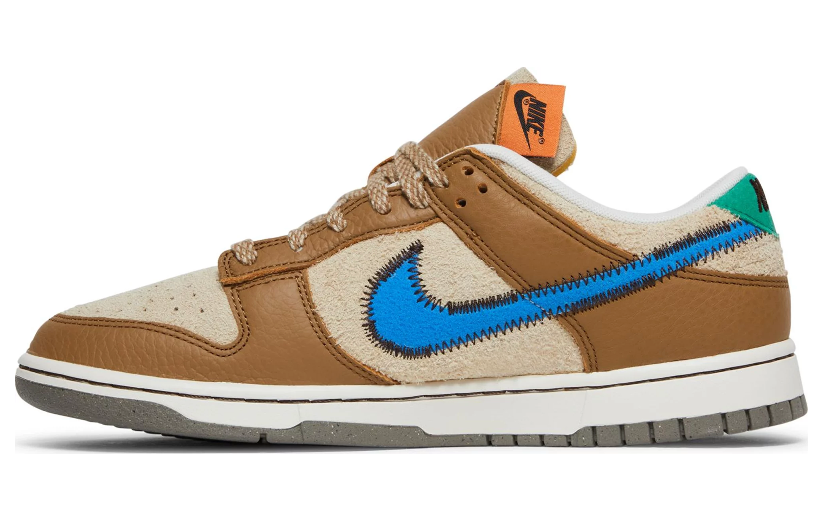 NIKE DUNK NIEDRIGE GRÖSSE? DUNKLES TREIBHOLZ