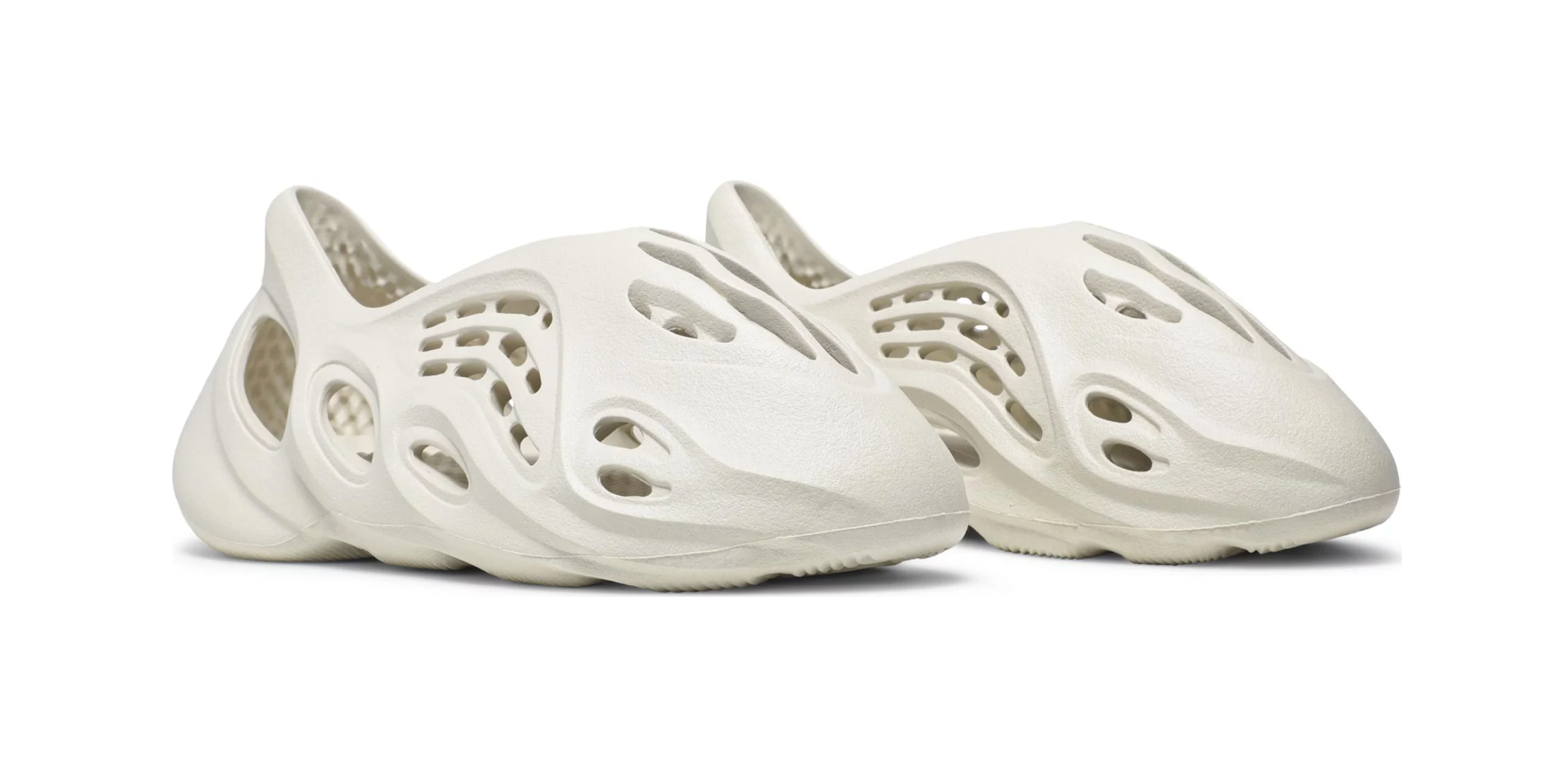 YEEZY FOAM RUNNER ARARAT