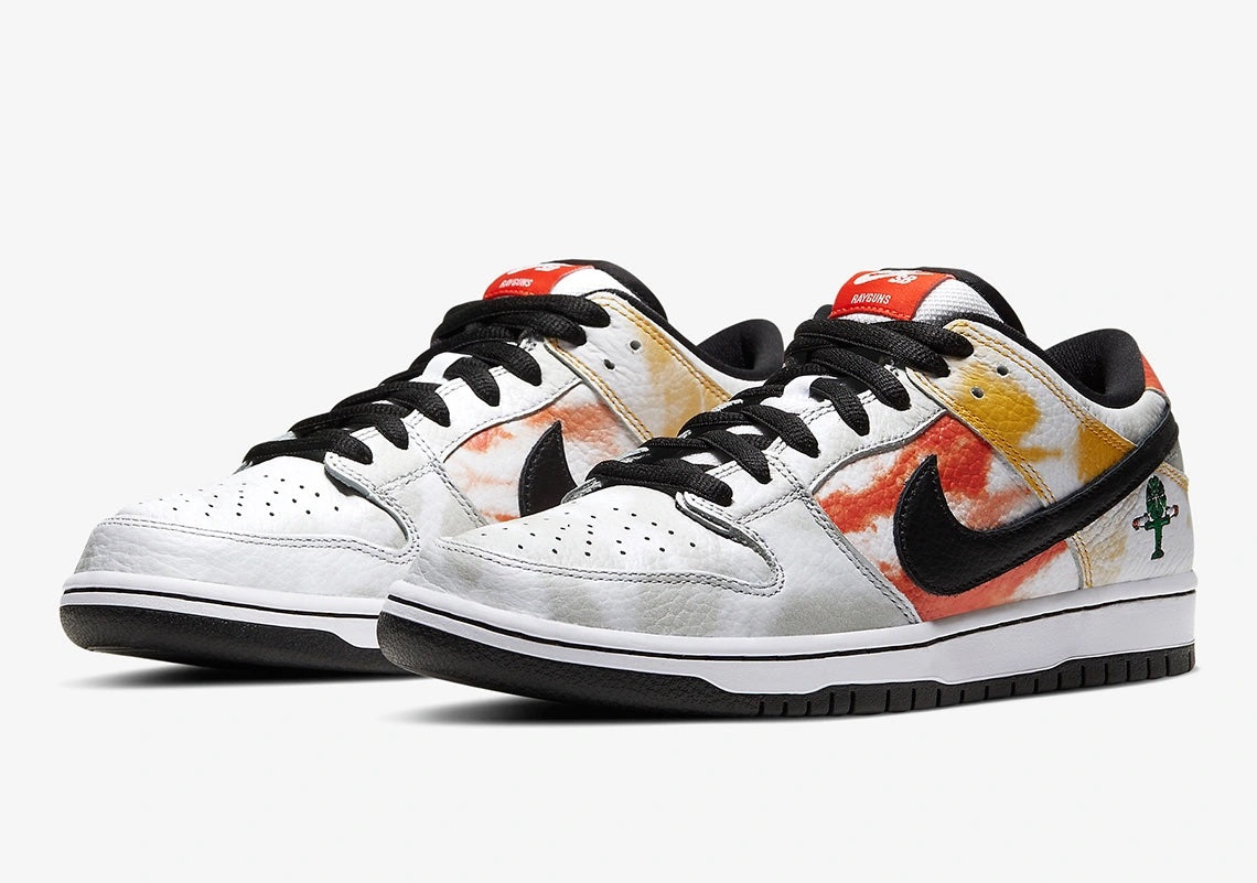 NIKE SB DUNK LOW RAYGUN TIE-DYE WHITE - The Edit LDN