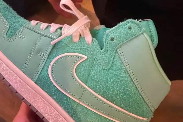 First Look at the Corporate x Jordan Air Ship