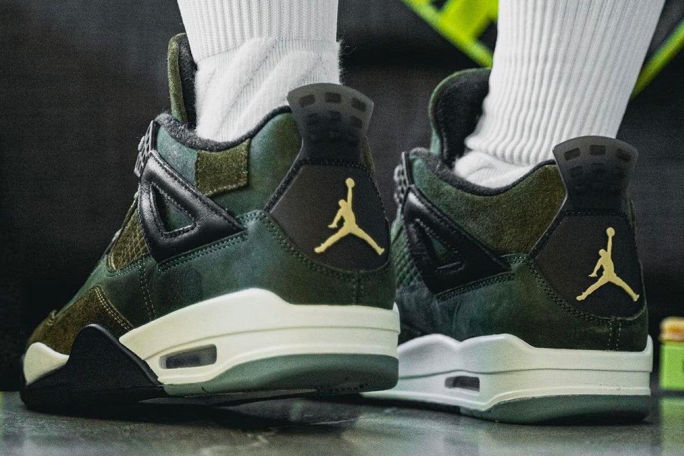 The Air Jordan 4 Craft "Medium Olive" Finally Has a Release Date