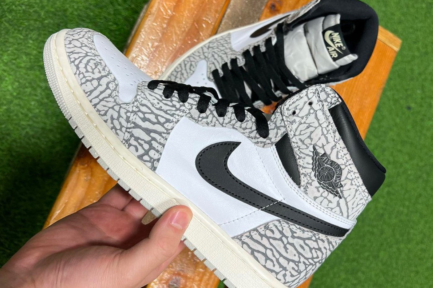 First Look at the Air Jordan 1 High OG "White Cement"