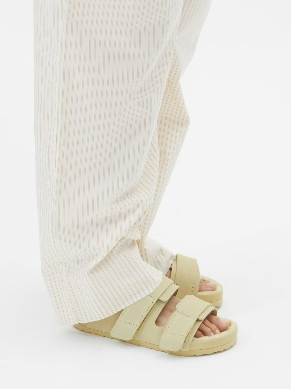 BIRKENSTOCK TEKLA UJI SUEDE SANDALS BEIGE