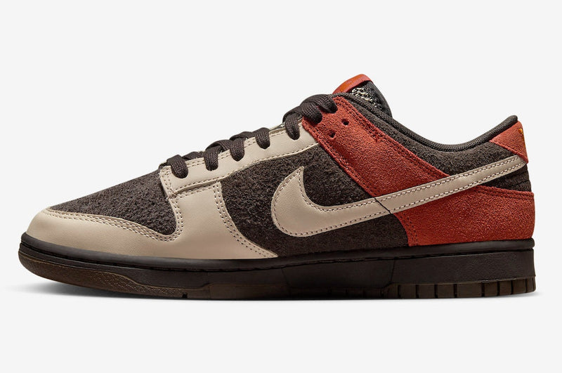 NIKE DUNK LOW RED PANDA