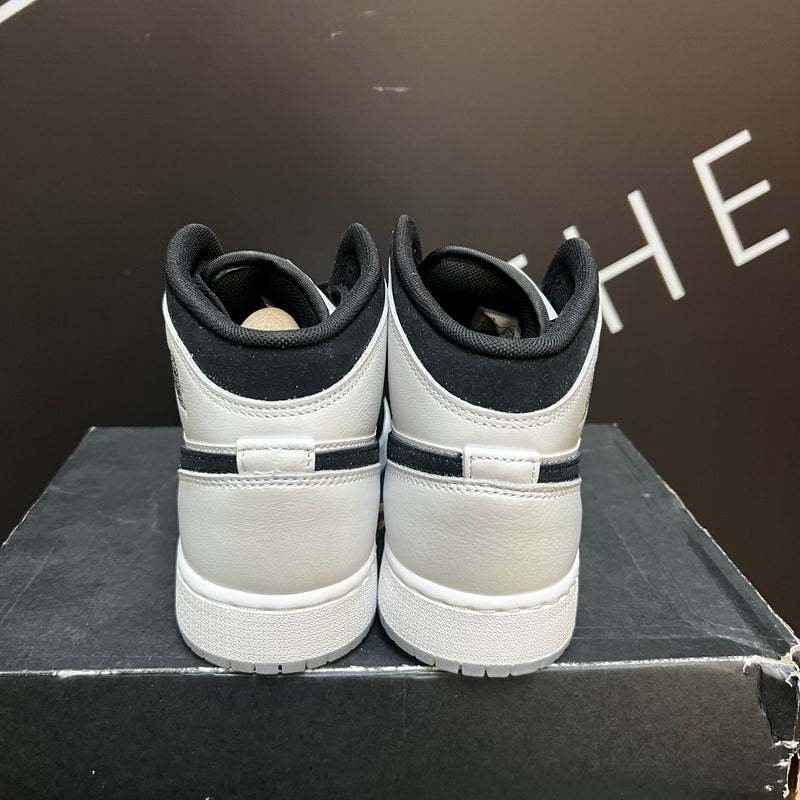 EX-DISPLAY - JORDAN 1 MID DIAMOND SHORTS (GS)