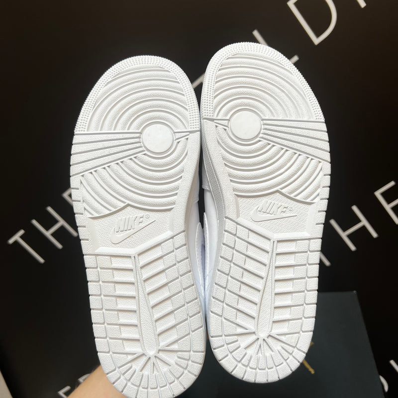 EX-DISPLAY - JORDAN 1 MID TRIPLE WHITE (M)