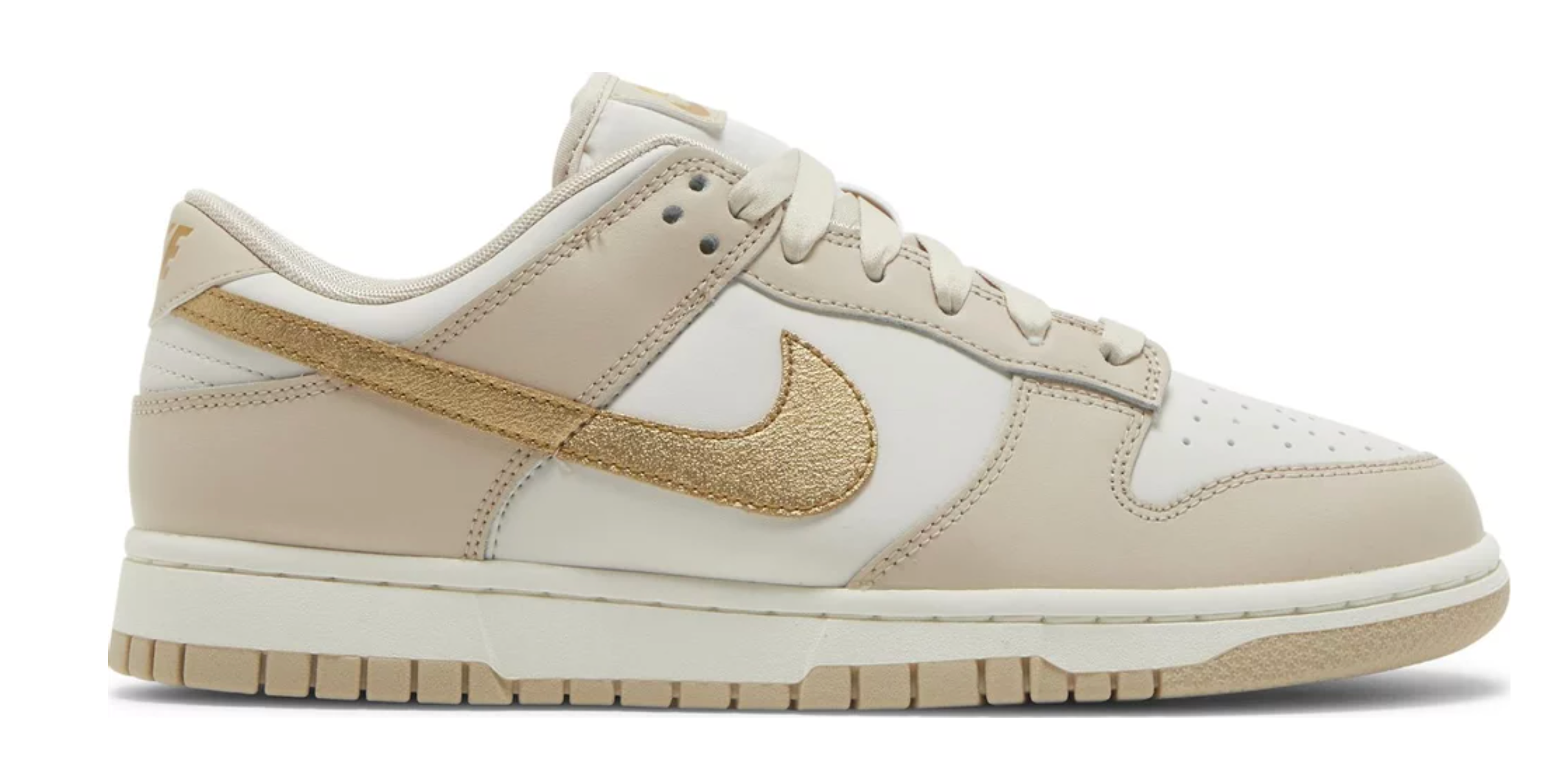 Metallic gold and sales black nike dunks