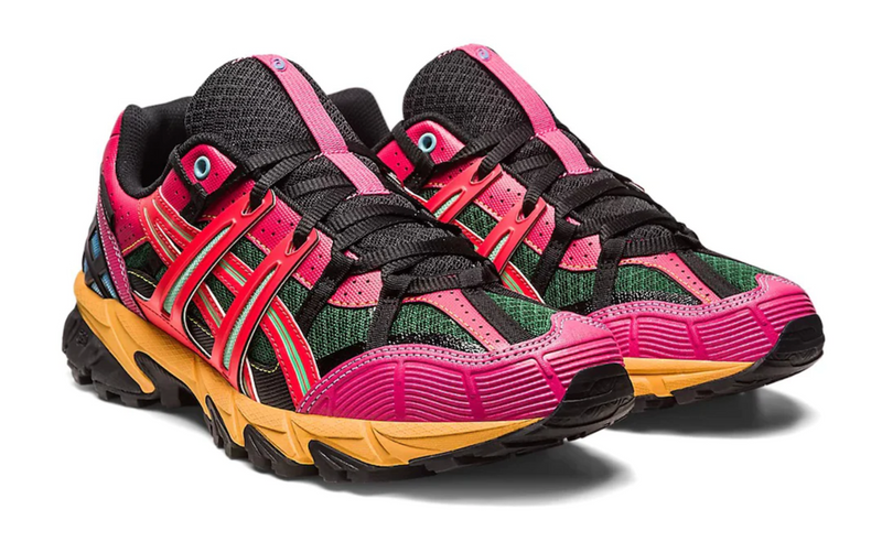 SONOMA 15 Asics Running Gel Excite 8 trainers in black orange