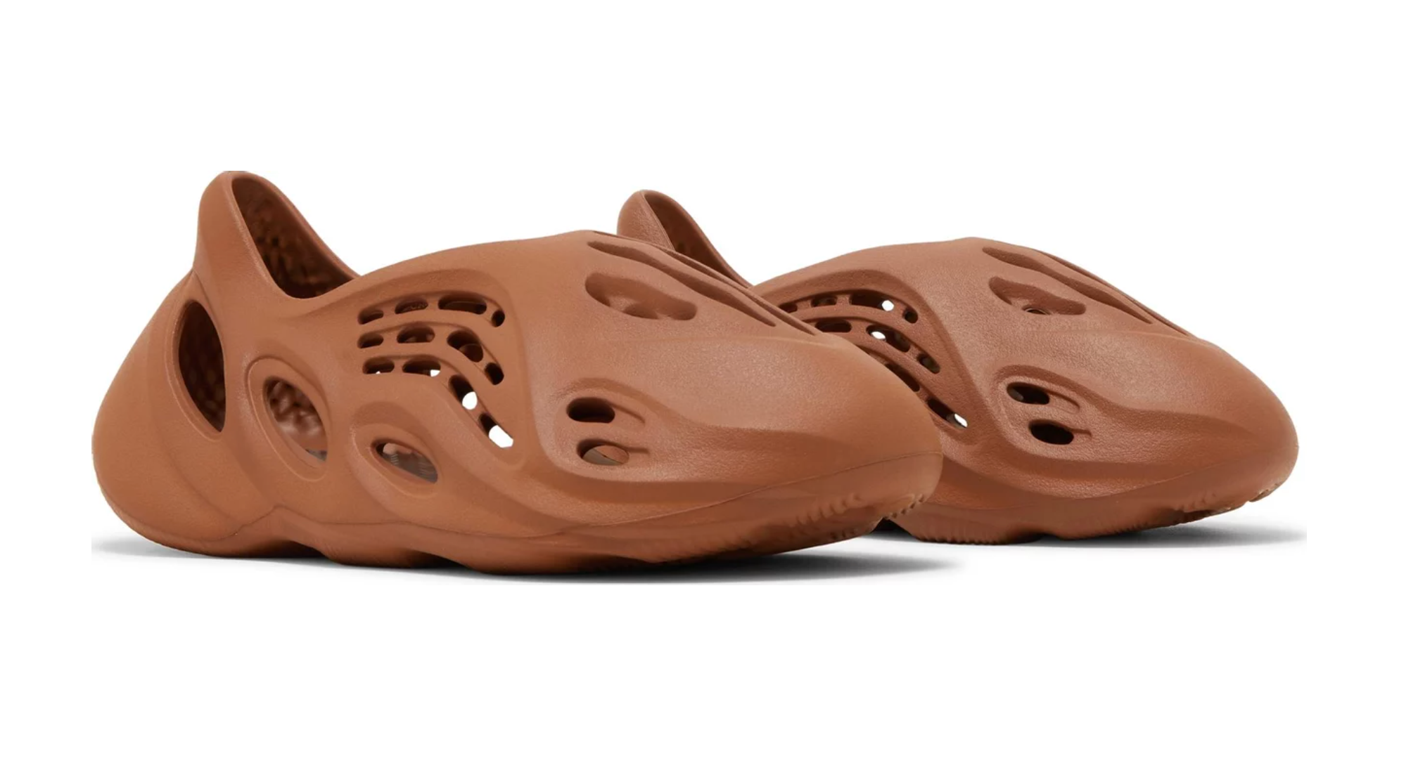 jennie adidas crop top black pants girls outfits