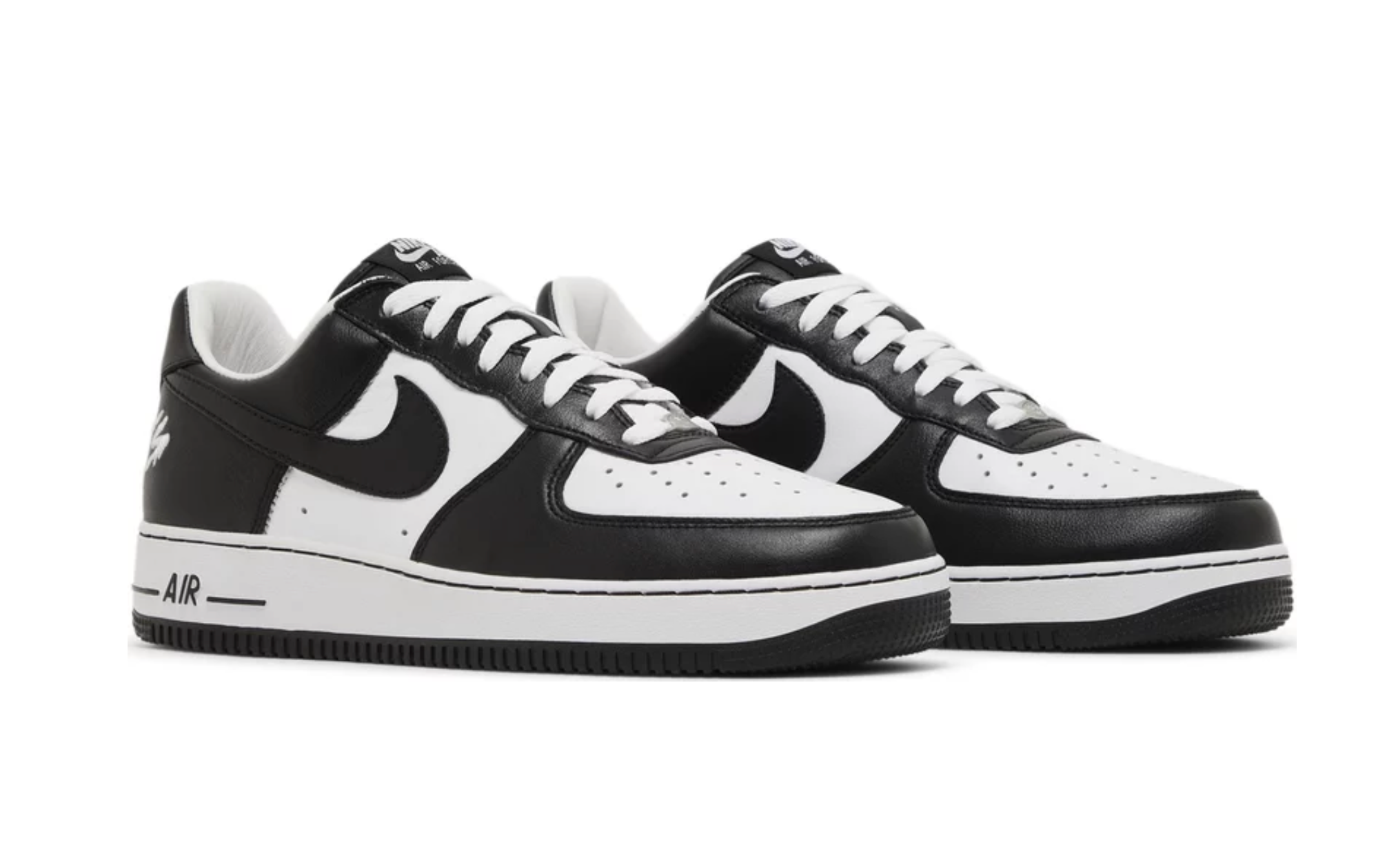 NIKE AIR FORCE 1 LOW QS TERROR SQUAD BLACK WHITE