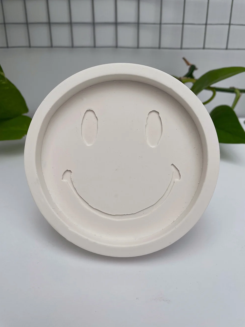 FREYA MAY DESIGN SMILIE FACE TRAY (SMALL)