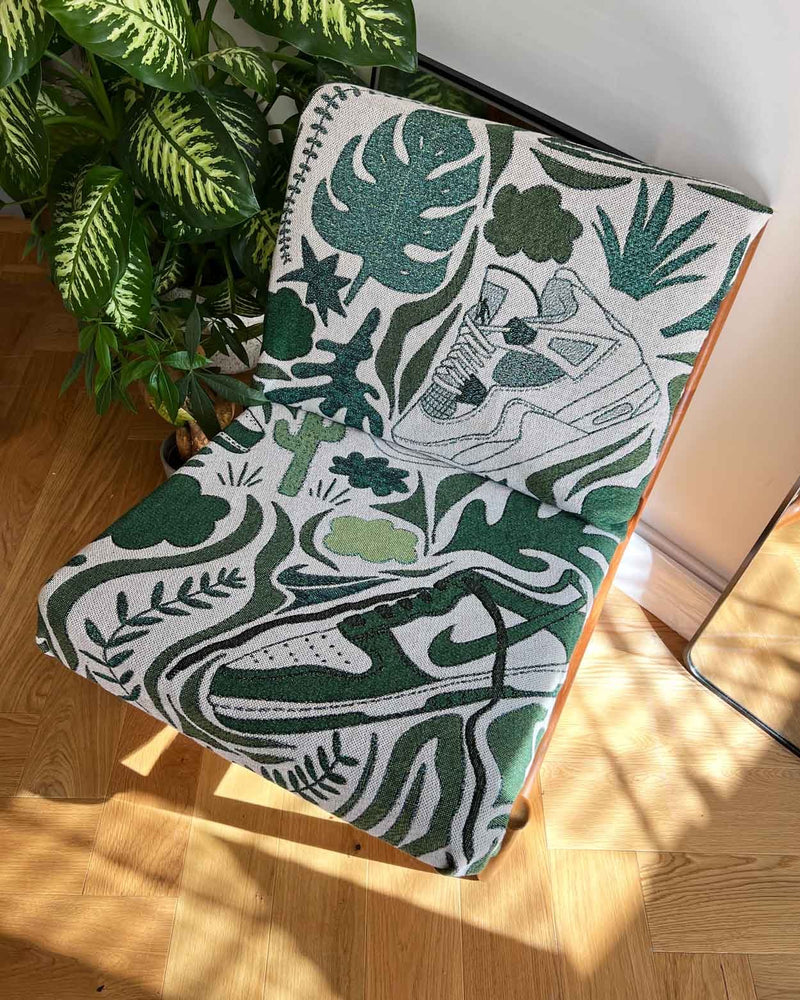 SNEAKER X PLANT BLANKET