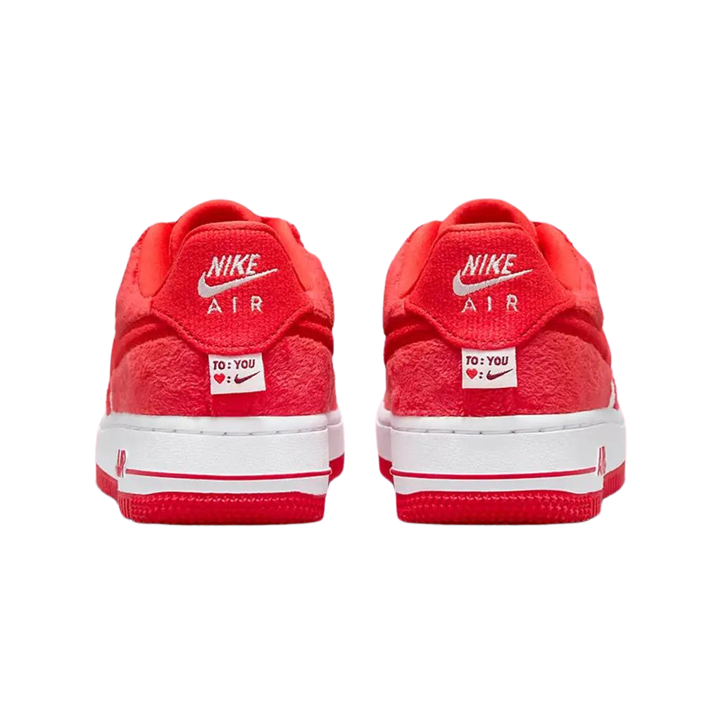 NIKE AIR FORCE 1 LOW VALENTINE'S DAY FLEECE (2024) (GS)