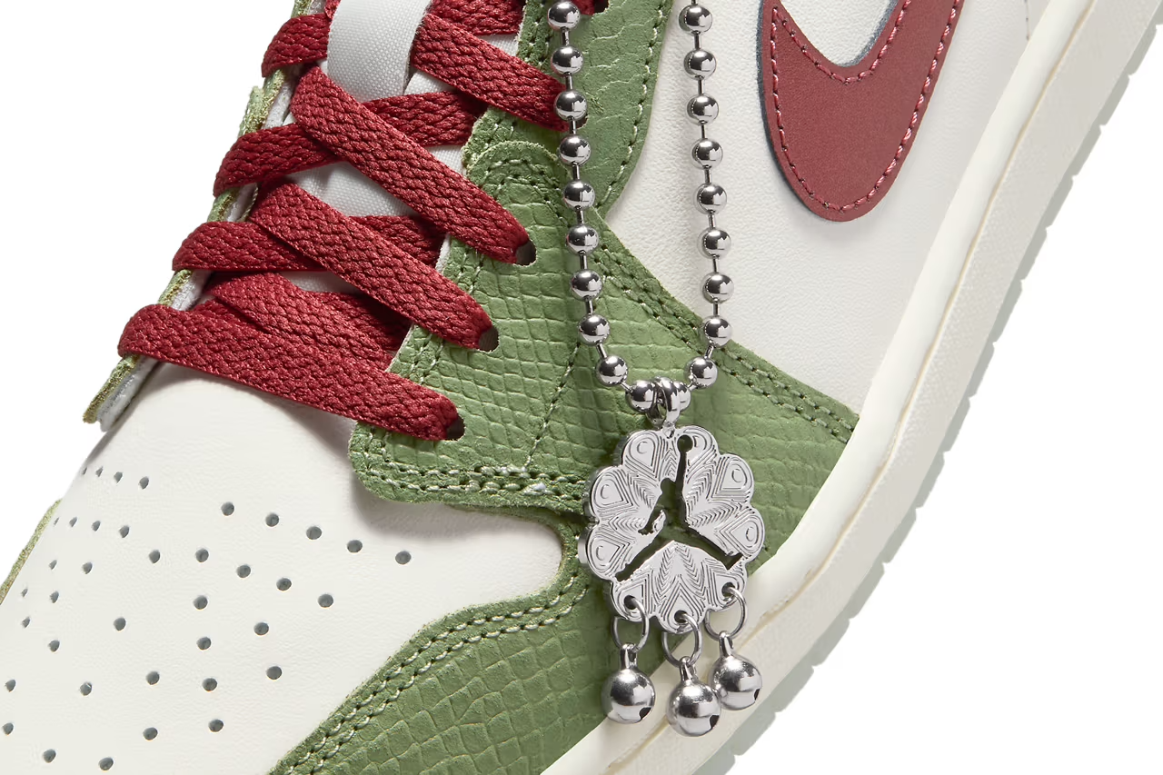 Air jordan top 1 year