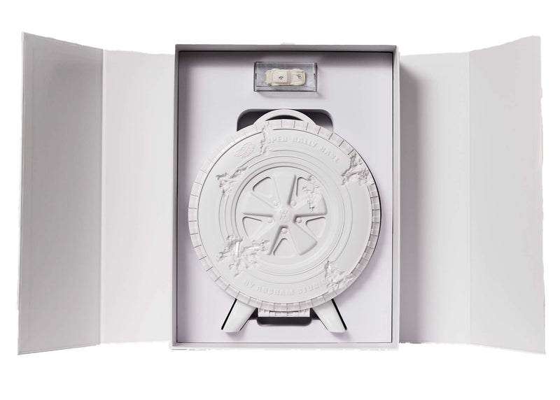 HOT WHEELS X DANIEL ARSHAM ERODED PORSCHE 930 AND RALLY CASE
