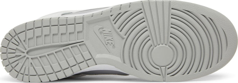 NIKE DUNK LOW SWOOSH SOMBRA GRIS HIERRO