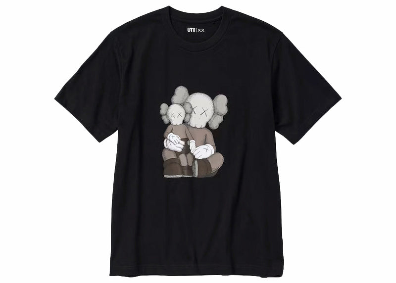 KAWS X UNIQLO UT SHORT SLEEVE GRAPHIC T-SHIRT BLACK