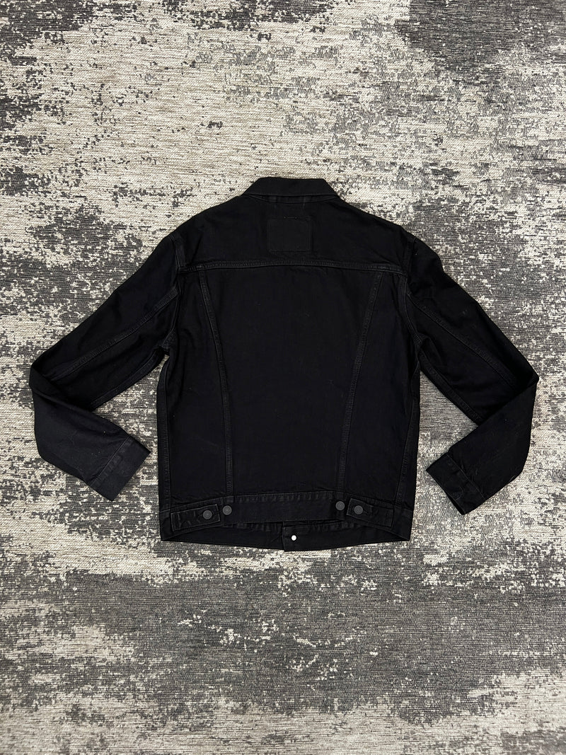 PRE LOVED - LEVI'S BLACK DENIM TRUCKER JACKET