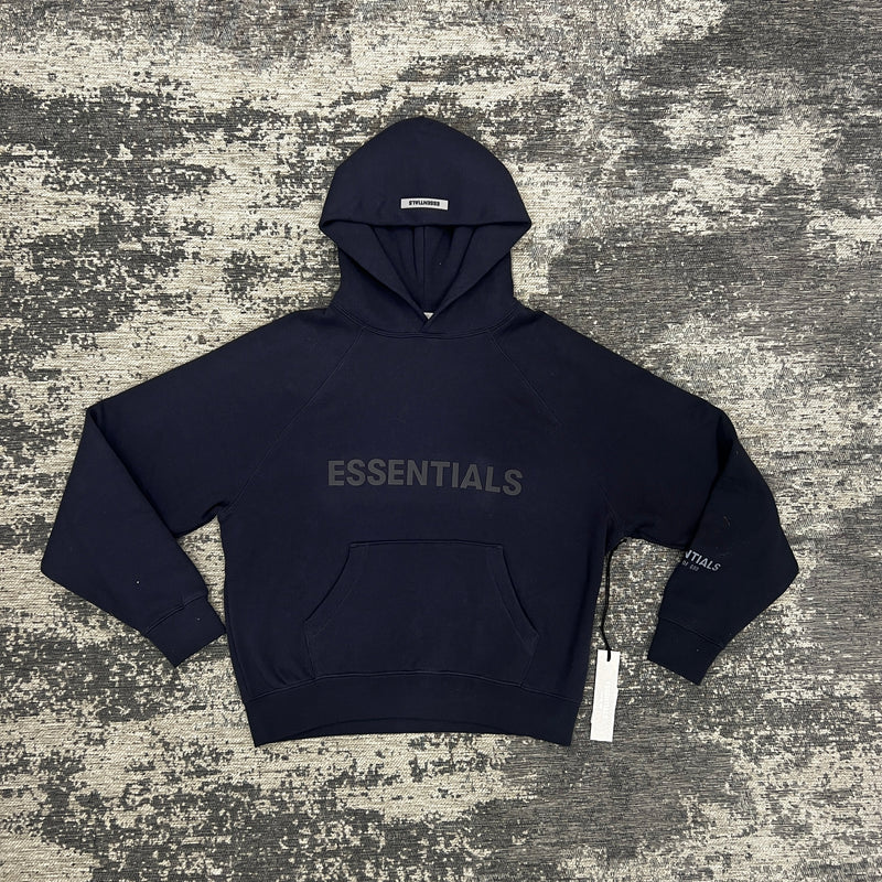 PRE LOVED - ESSENTIALS HOODIE BLACK