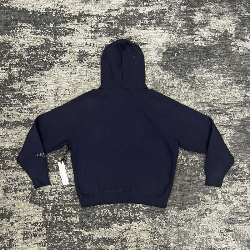 PRE LOVED - ESSENTIALS HOODIE BLACK