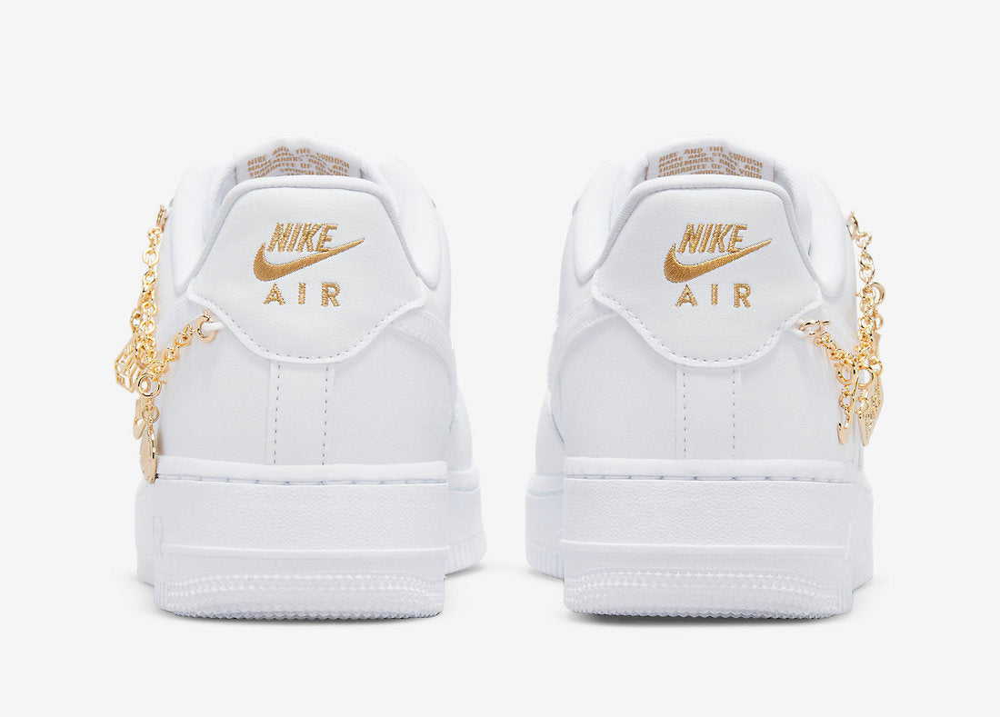 AIR FORCE 1 TRIPLE WHITE LUCKY CHARM - The Edit LDN