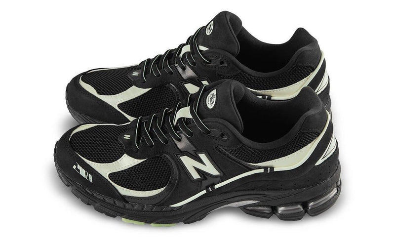 NEW BALANCE 2002R X RANDOM EVENT BLACK - The Edit Man London 