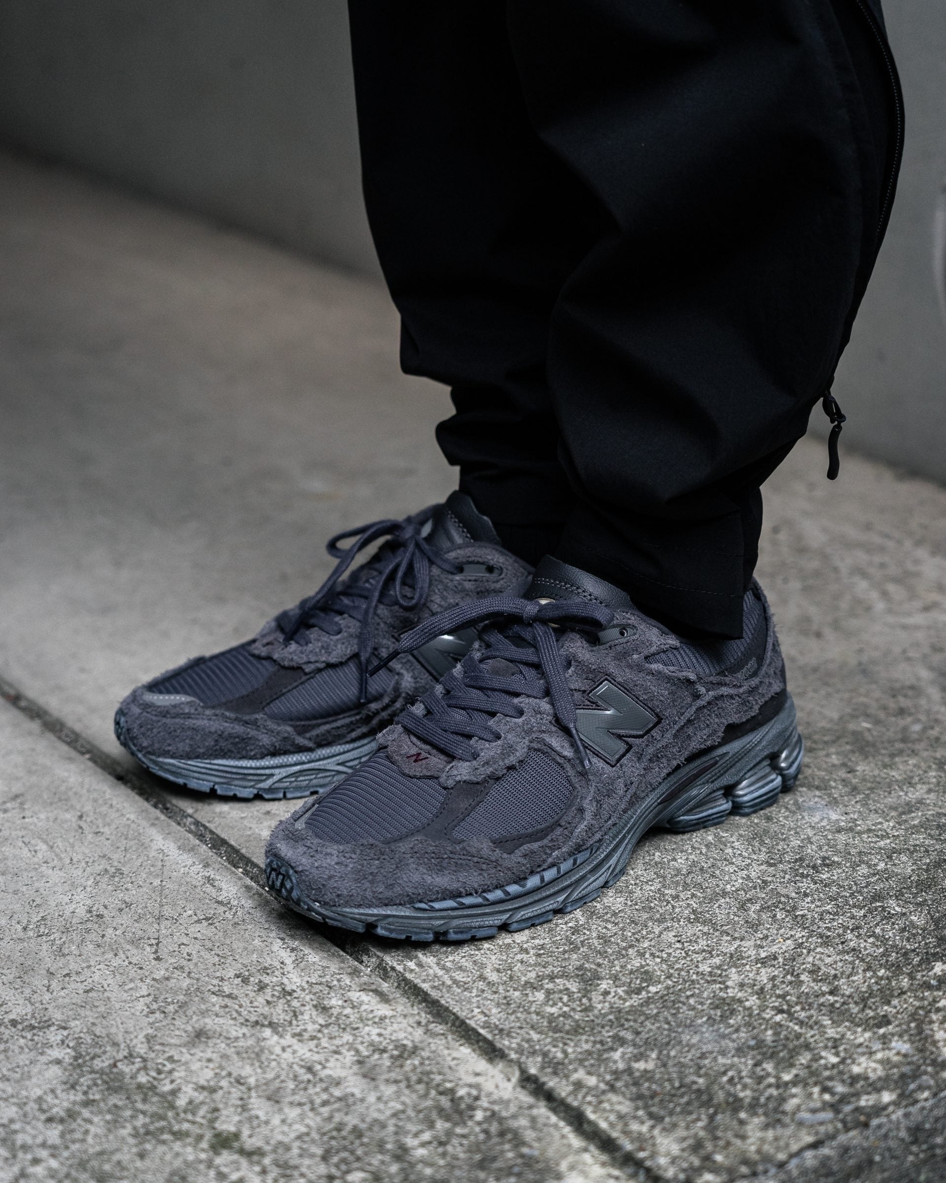 NEW BALANCE 2002R PROTECTION PACK PHANTOM M2002RDB