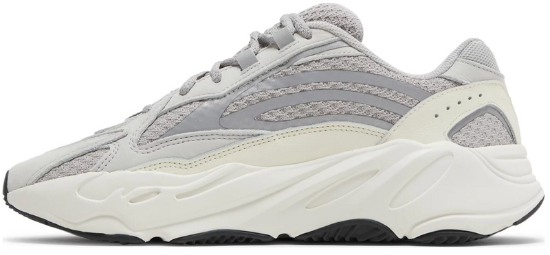 YEEZY BOOST 700 V2 STATISCH