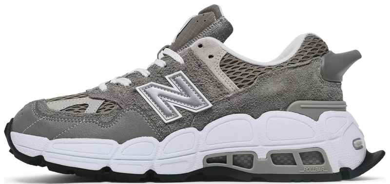 SALEHE BEMBURY X NEW BALANCE 574 JURTE HAIFISCHHAUT