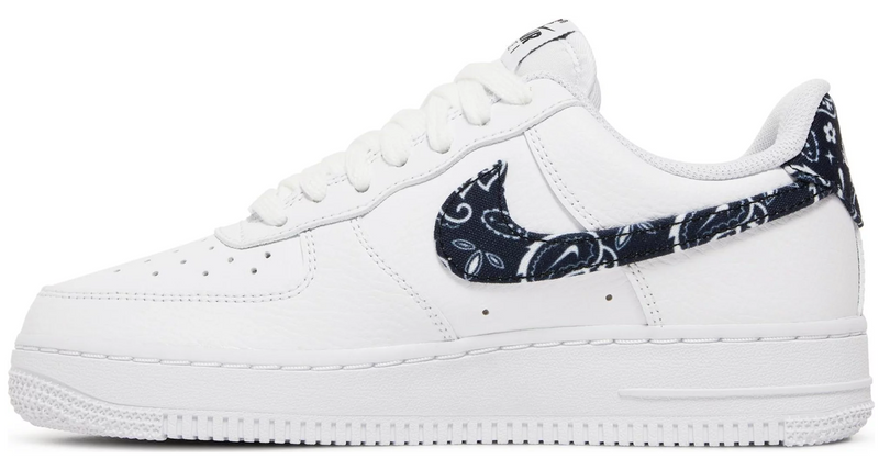 NIKE AIR FORCE1 LOW '07 ESSENTIAL WHITE BLACK PAISLEY (W)