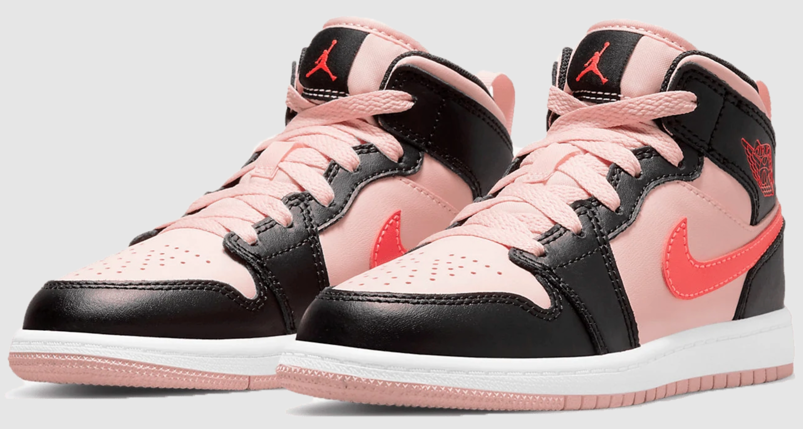 Kids jordan 1 mid hotsell