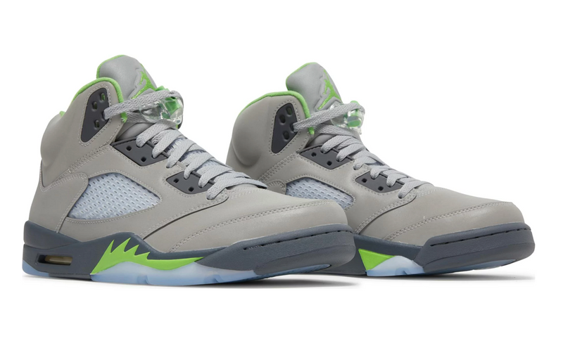 JORDAN 5 RETRO GRÜNE BOHNE (2022)