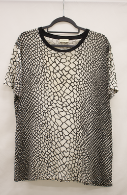 PRE LOVED - SAINT LAURENT T-SHIRT