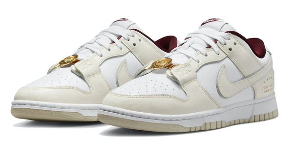 NIKE DUNK LOW SE JUST DO IT WHITE PHANTOM (W)