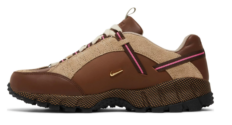 NIKE AIR HUMARA LX JACQUEMUS ALE BROWN GOLD (W)