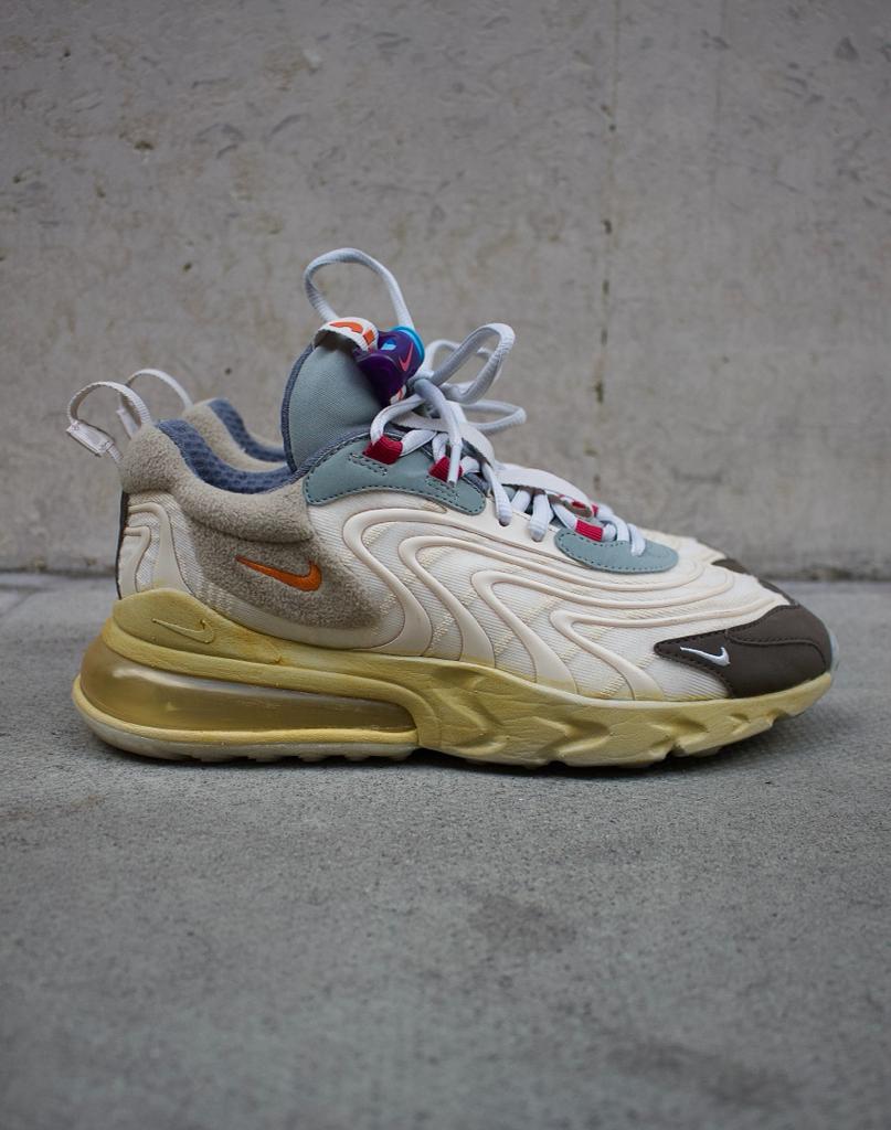 PRE LOVED - NIKE AIR MAX 270 REACT ENG TRAVIS SCOTT CACTUS TRAILS