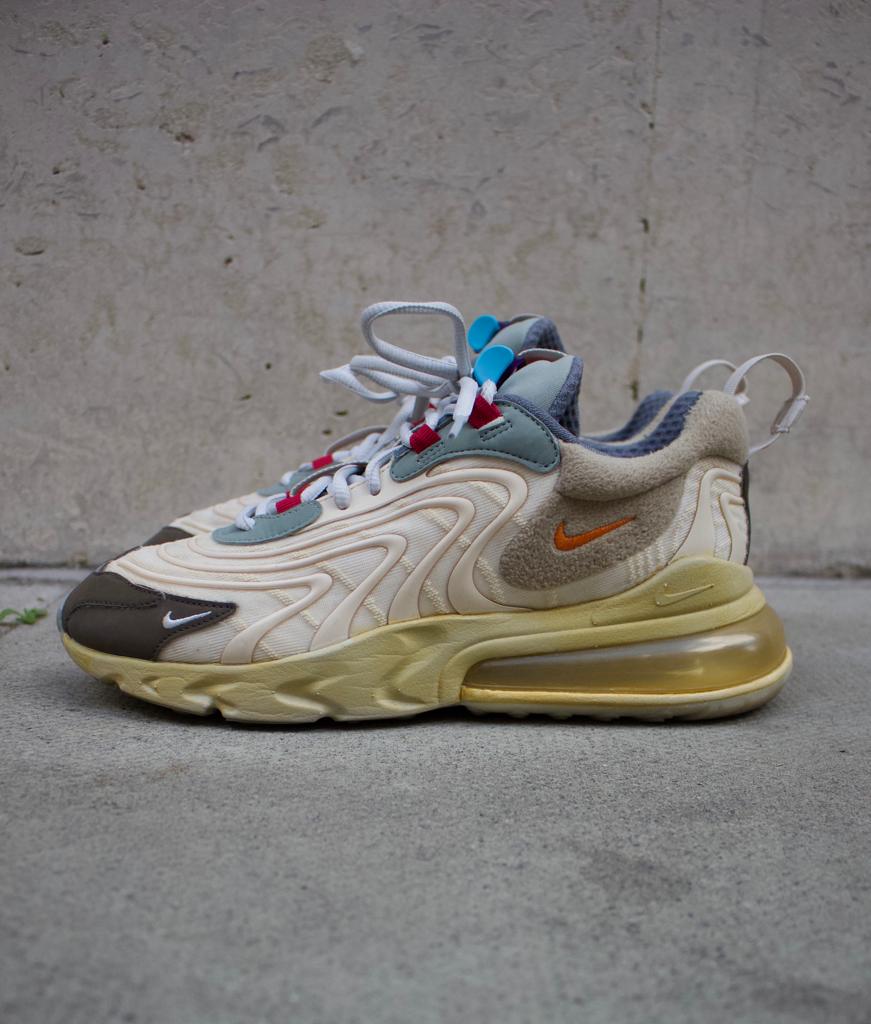 PRE LOVED - NIKE AIR MAX 270 REACT ENG TRAVIS SCOTT CACTUS TRAILS