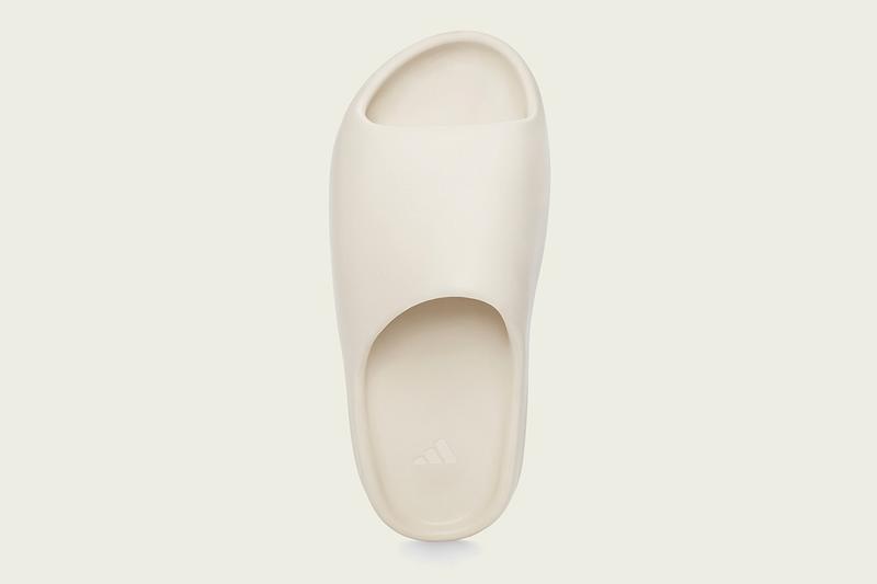 YEEZY SLIDE BONE (2022 RESTOCK)