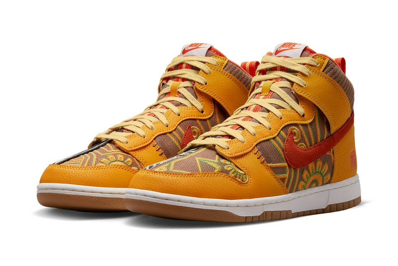 NIKE DUNK HIGH PRM SOMOS FAMILIA