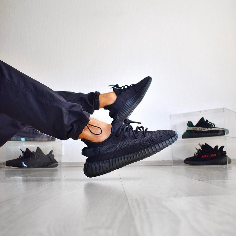 YEEZY BOOST 350 V2 ONYX - HQ4540 - The Edit LDN