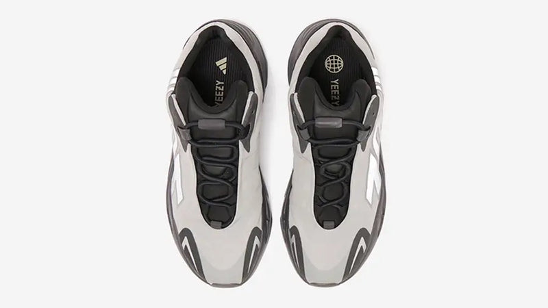 YEEZY BOOST 700 MNVN METALLIC - The Edit LDN