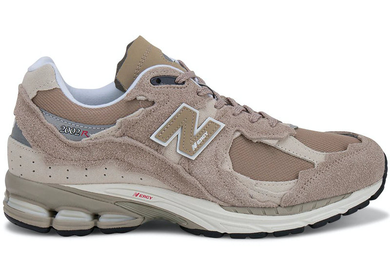 NEW BALANCE 2002R PROTECTION PACK DRIFTWOOD (M)