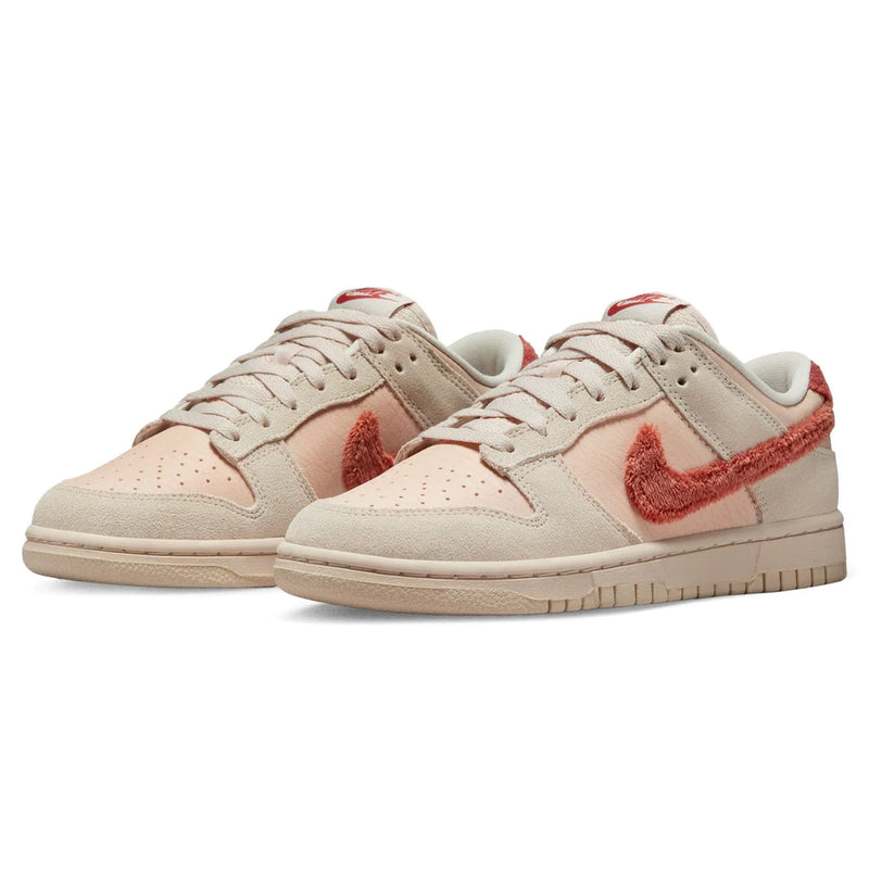 NIKE DUNK LOW TERRY SWOOSH (W)