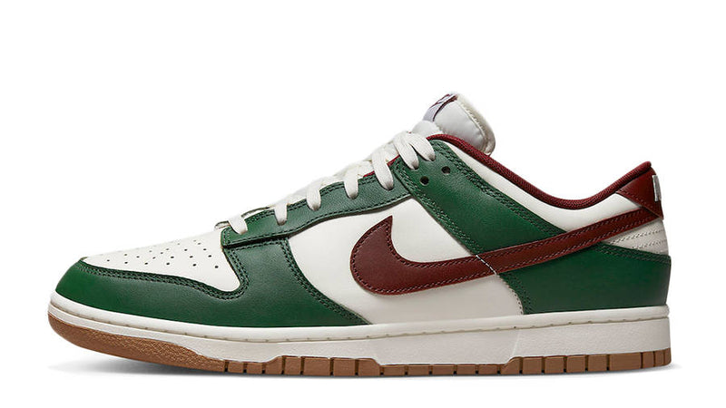 NIKE DUNK LOW GORGE GREEN